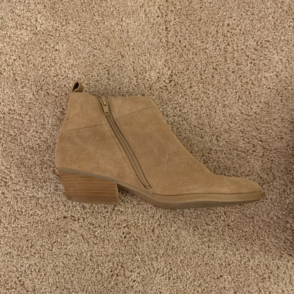 Tan booties - Picture 2 of 4